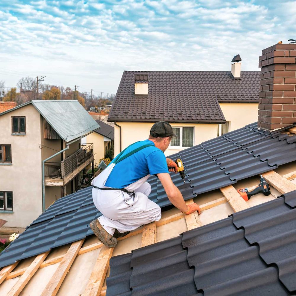 Budgeting-for-a-Metal-Roof-How-to-Plan-for-Your-Roofing-Project Budgeting-for-a-Metal-Roof-How-to-Plan-for-Your-Roofing-Project